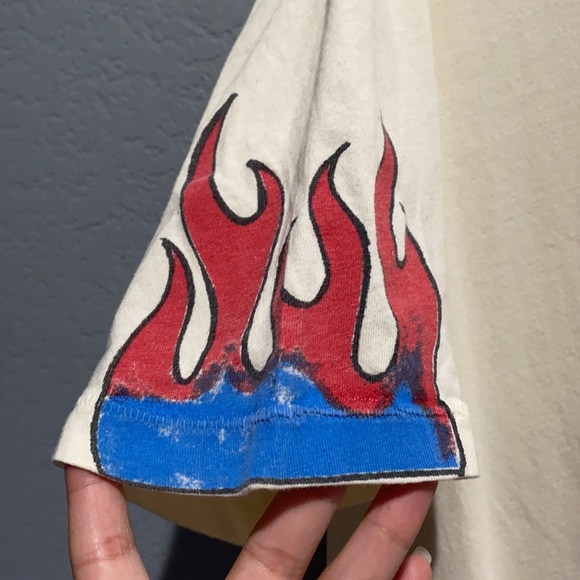 Robins Jean T-shirt - Picture 5 of 5